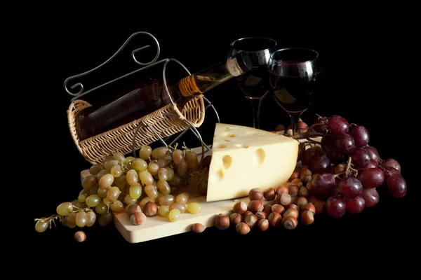 Uvas y queso con vino —  Fotos de Stock