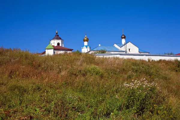 Васильевский монастырь в Суздале — стоковое фото