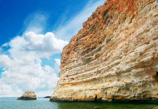 Rock in sea — Stock Photo, Image
