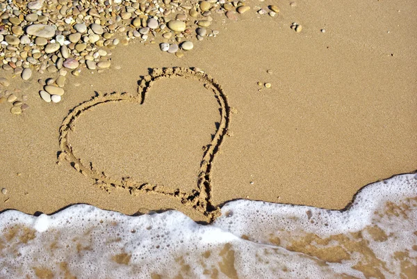 Καρδιά στην παραλία — Φωτογραφία Αρχείου