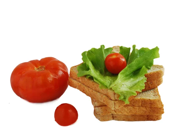 Chléb, rajčata a salát — Stock fotografie