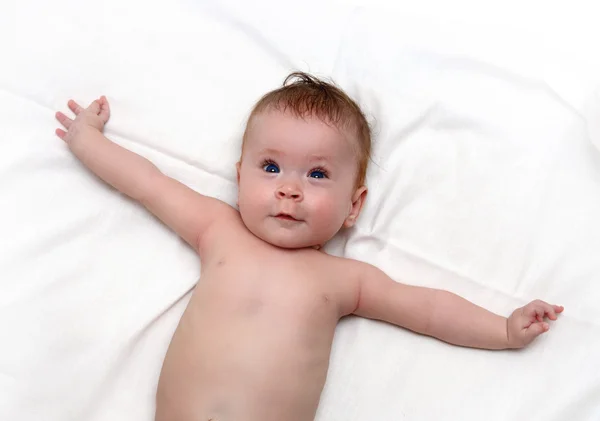 Sorrindo bebê divertido — Fotografia de Stock