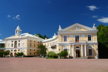 Grand palace in Pavlovsk park clipart