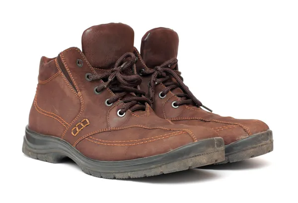 Brunt läder smutsiga skor — Stockfoto