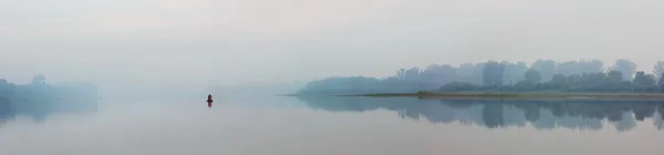 Folyó, a köd - panoráma — Stock Fotó
