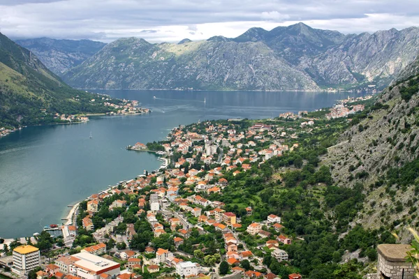 Kotorska zatoka, Morze Adriatyckie, Czarnogóra — Zdjęcie stockowe