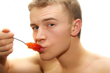 genç adam yeme kırmızı havyar