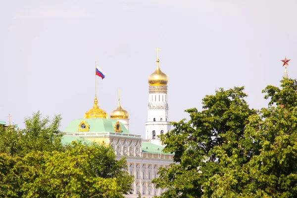 Vista em algumas das catedrais do Kremlin de Moscou: Iva — Fotografia de Stock