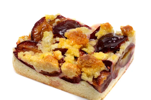 Gâteau de prune frais cuit au four avec sucre pwdered — Photo