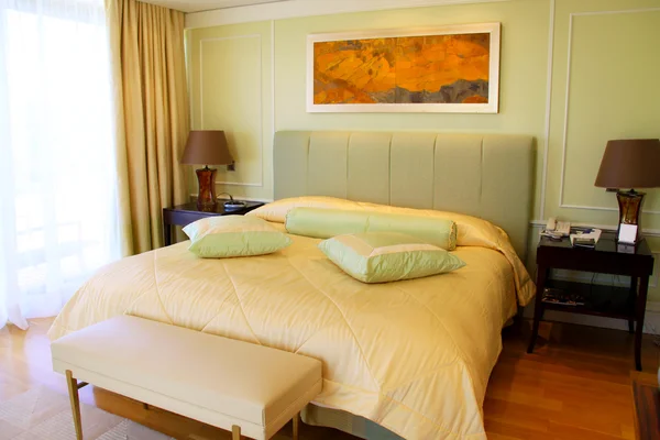 Typické hotelový pokoj - deluxe — Stockfoto