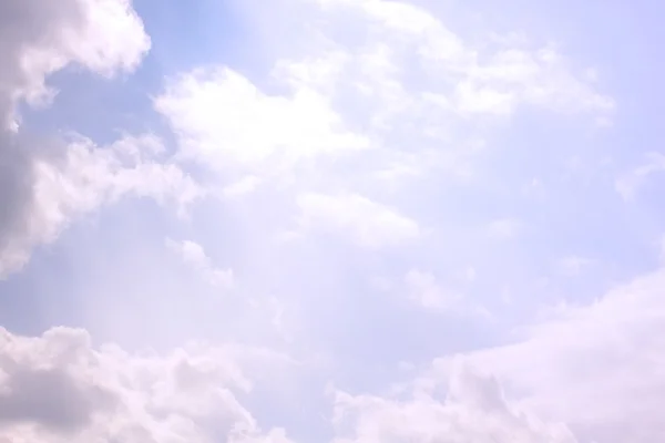 天空和云彩背景 — 图库照片