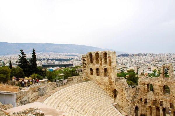 Ncient theatre of Herodes Atticus is a small building of ancient — Stock Photo, Image