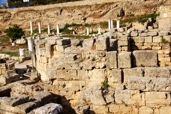 Archeologických vykopávek na apollo temple, corinth, Řecko. — Stock fotografie