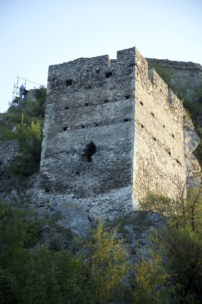 Reruntuhan kastil Devin - oleh Bratislava . — Stok Foto