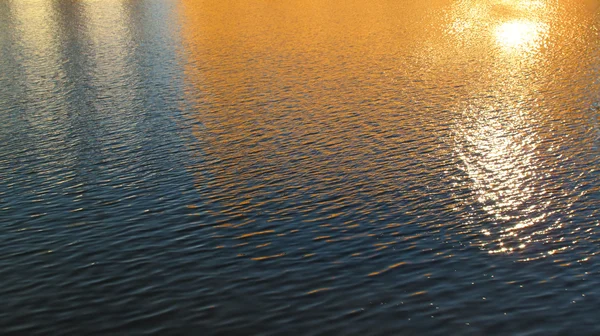 Ηλιοβασίλεμα νερό — Φωτογραφία Αρχείου