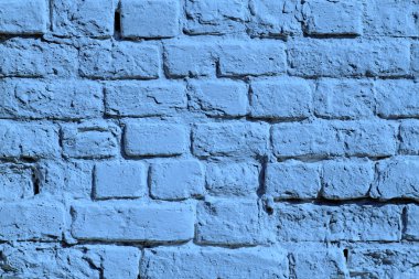 mavi boyalı tuğla duvar