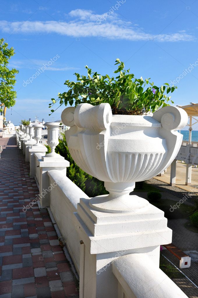 Stone flower urns — Stock Photo © brednikov 3200273
