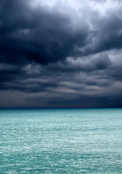 Море и небо . — стоковое фото