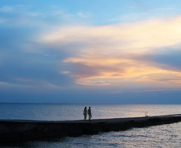 stock image Lovers, sea and sunset