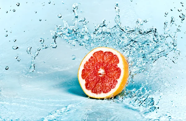 Grapefruity a voda — Stock fotografie