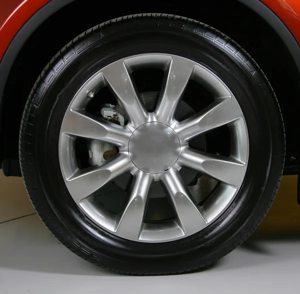 Wheel with steel rim — Stock Photo, Image
