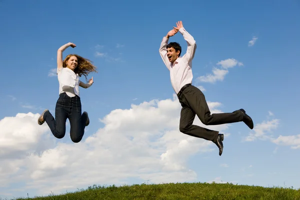 Happy Smiling Couple Jumping Blue Sky — Stock Photo, Image