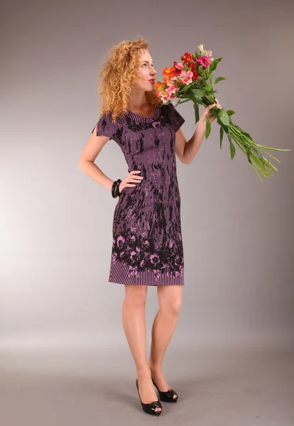 Beautiful Young Woman Light Dress Flowers Gray Background — Stock Photo, Image