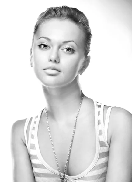 Portrét Svěží Krásná Modelka — Stock fotografie