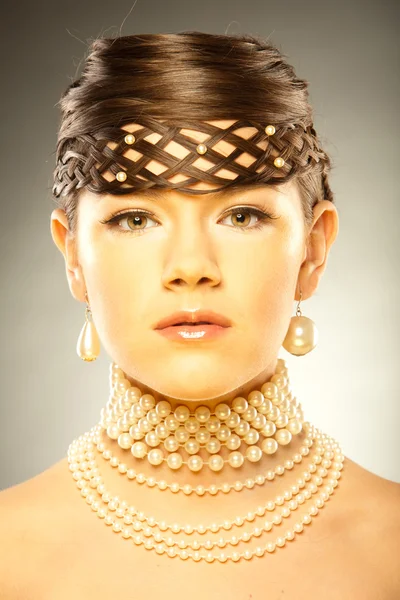 Retrato Uma Bela Jovem Mulher Luxo — Fotografia de Stock