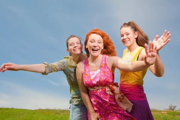 Mutter Und Zwei Tochter Haben Spaß — Stockfoto