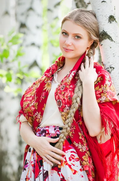 Девушки В Русских Народных Костюмах Фото