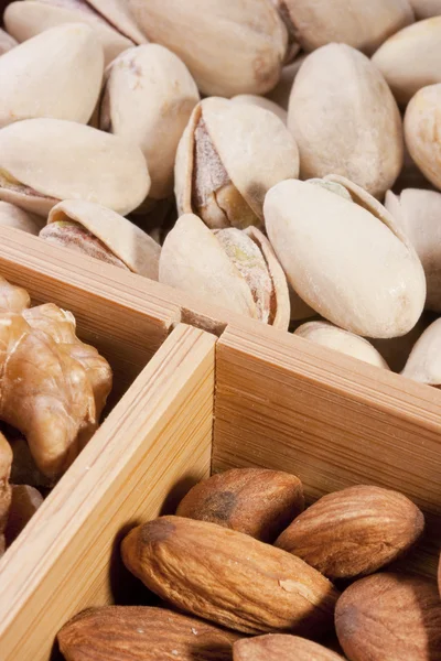 Орехи миндаля — стоковое фото