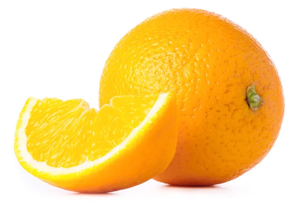 Zwei Orangen isoliert auf weiß — Stockfoto
