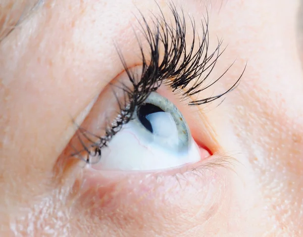 Detailní záběr ženského oka — Stock fotografie