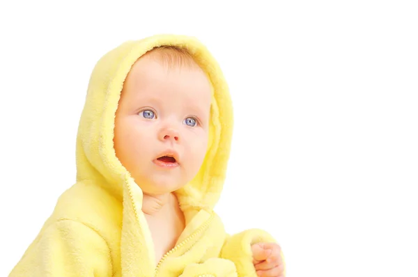 Niño pequeño en capucha amarilla — Foto de Stock