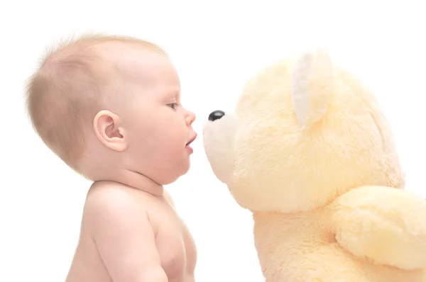 Bebé feliz con oso de peluche —  Fotos de Stock