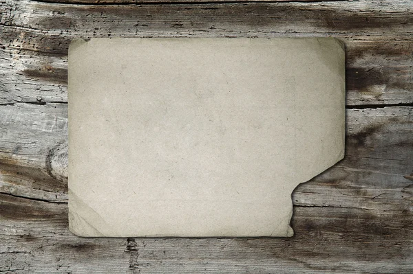 กระดาษวินเทจบนเนื้อเยื่อไม้ — ภาพถ่ายสต็อก