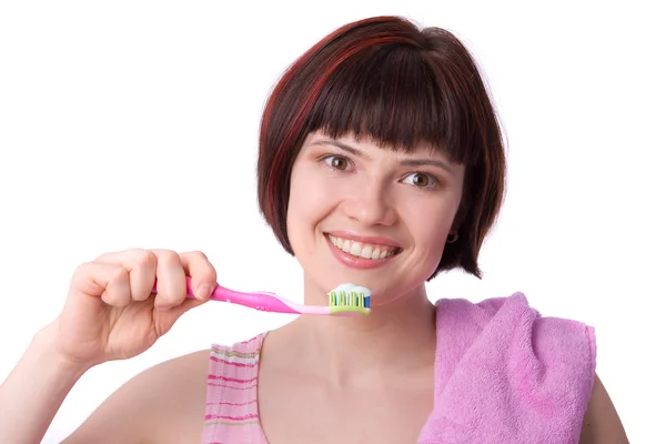 Γυναίκα που καθαρίζει τα δόντια της. — Φωτογραφία Αρχείου