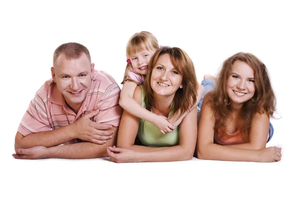 Lycklig familj. mamma, pappa och två döttrar — Stockfoto