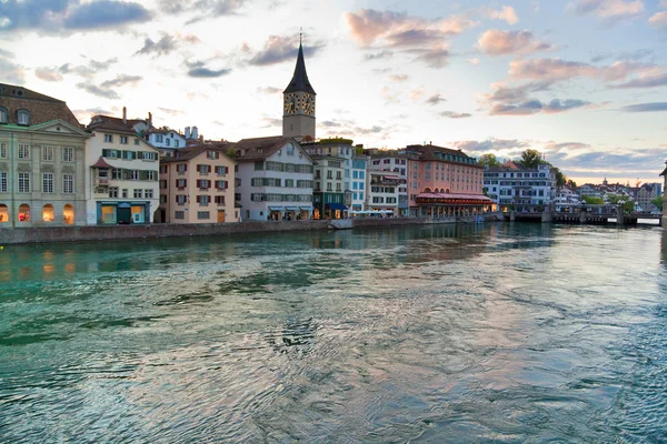Města nádhernými Curychu ve Švýcarsku — Stock fotografie