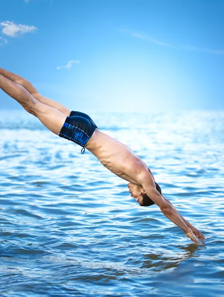 Zwemmer springen — Stockfoto