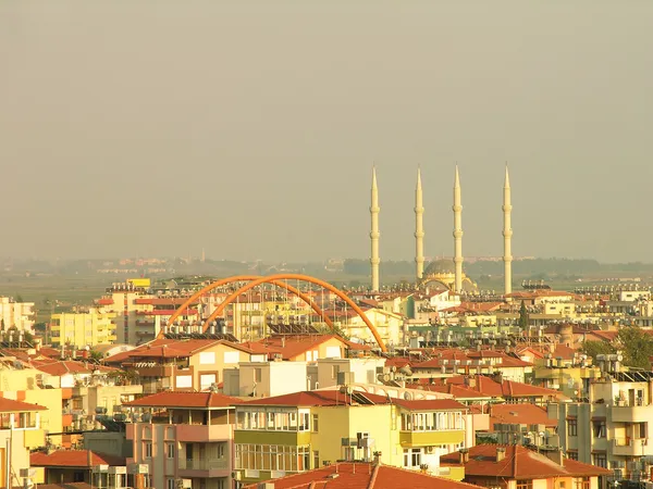 Manavgat Stadt Ansicht, Türkei — Stockfoto