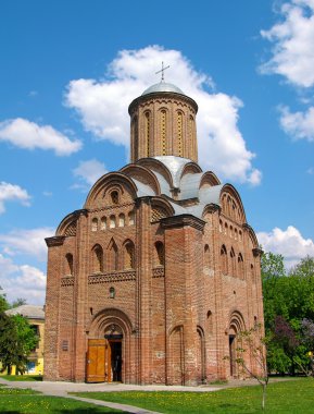 Pyatnitskaya church, Chernigov, Ukraine clipart