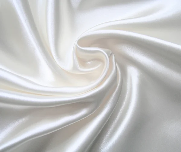 Glatte elegante weiße Seide — Stockfoto