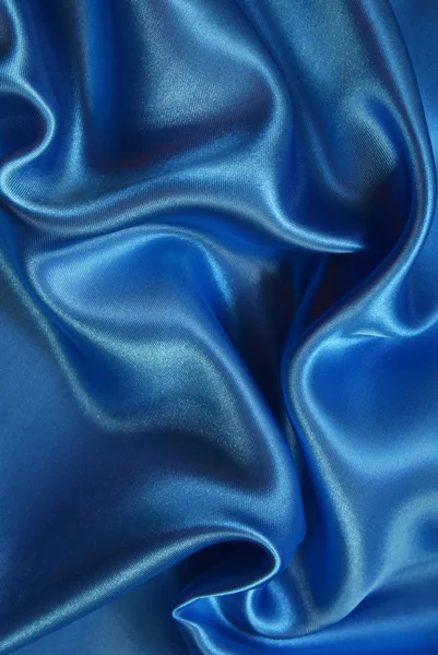 ผ้าไหมสีฟ้าเรียบหรู — ภาพถ่ายสต็อก