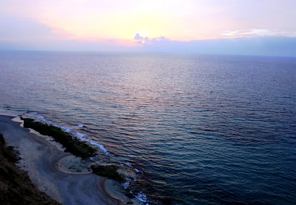 Kolorowy zachód słońca nad Morzem Śródziemnym — Zdjęcie stockowe