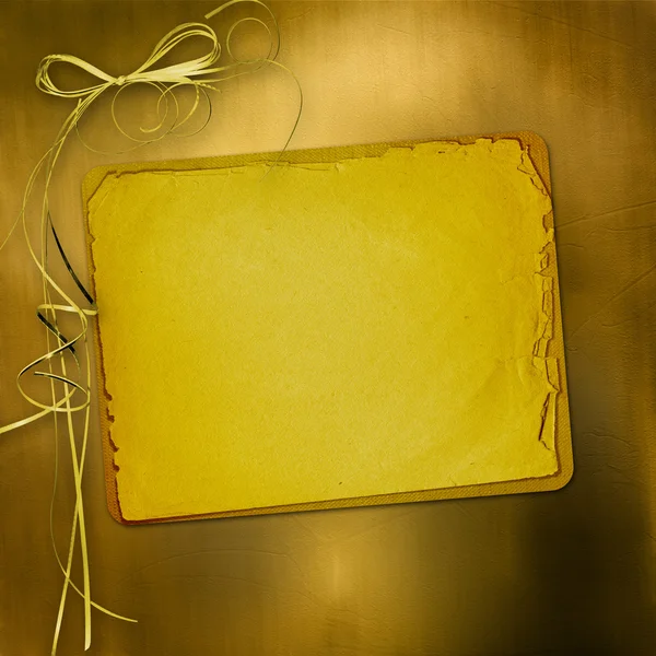 Carta d'oro alienata per annuncio sullo sfondo astratto — Foto Stock