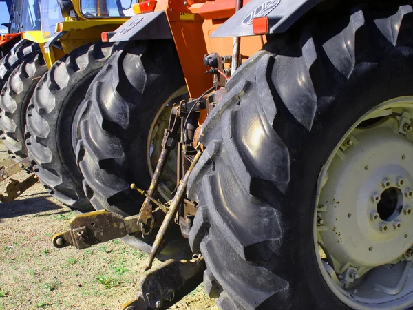 Rodas de tractores — Fotografia de Stock