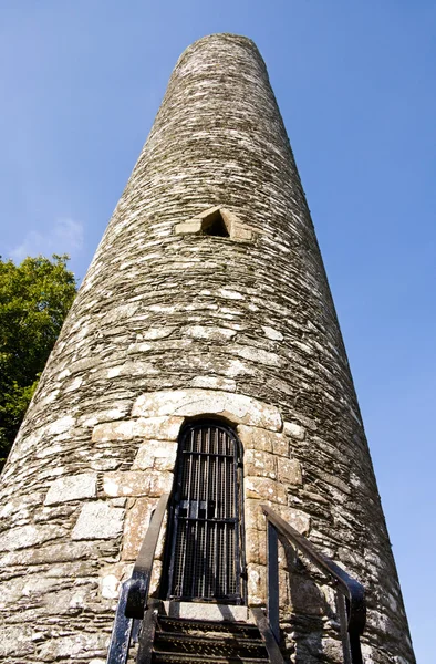 Torre redonda em Monasterboice — Fotografia de Stock