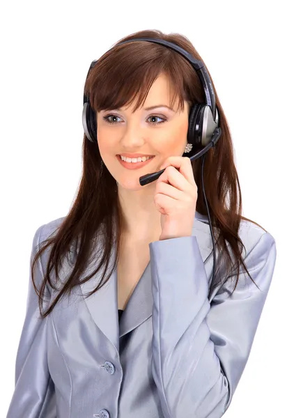 Nő fejhallgatós mikrofont viselő hivatalban — Stock Fotó